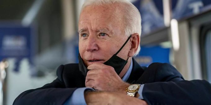 Nach der Corona-Infektion von US-Präsident Donald Trump will sein Herausforderer Joe Biden auf sogenannte negative Werbung verzichten. Joe Biden Trump