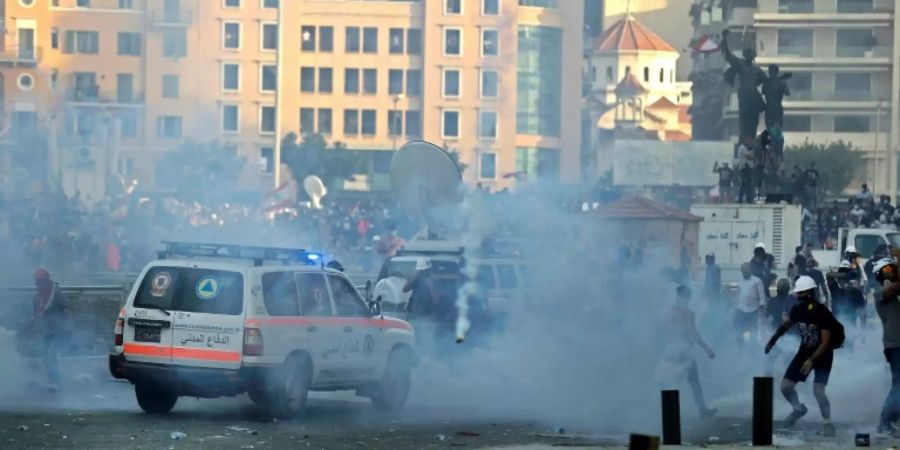 Zusammenstösse von Polizei und Demonstranten in Beirut