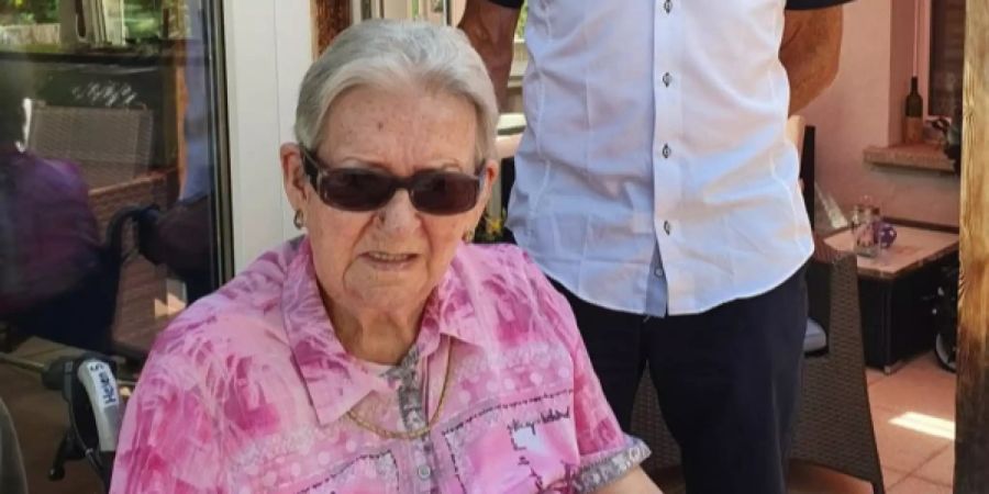 Herzlichen Glückwunsch zum 90. Geburtstag