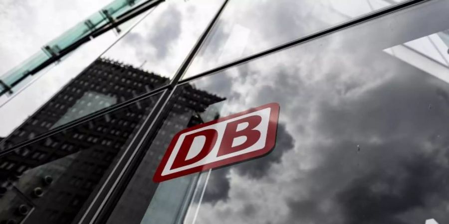 Die Deutsche Bahn rechnet erst in rund zwei Jahren wieder mit einer Nachfrage wie zu Vor-Corona-Zeiten. Foto: Fabian Sommer/dpa