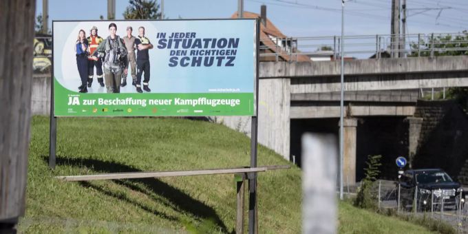 Umfrage zeigt - Kampfjets und Vaterschaftsurlaub so gut wie sicher