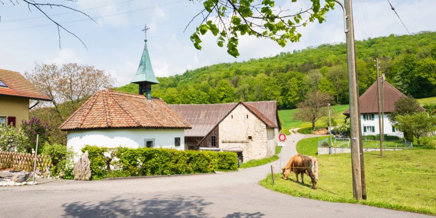 Beim unteren Wartburghof in Starrkirch-Wil befindet sich die 1844 erbaute Kapelle Sankt Anna.