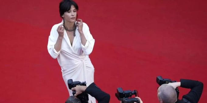 Im Fokus: Sophie Marceau beim Filmfestival in Cannes. Foto: Sebastien Nogier/EPA/dpa Sophie Marceau