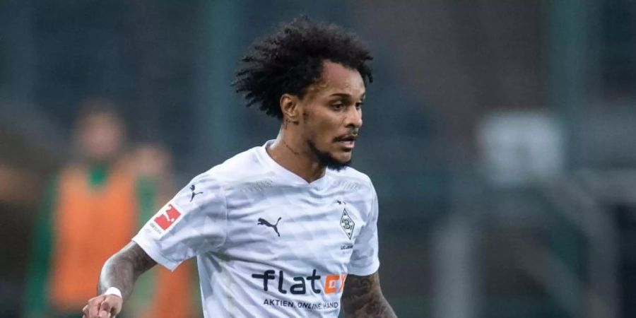 Fällt verletzt für Borussia Mönchengladbach aus: Valentino Lazaro. Foto: Marius Becker/dpa