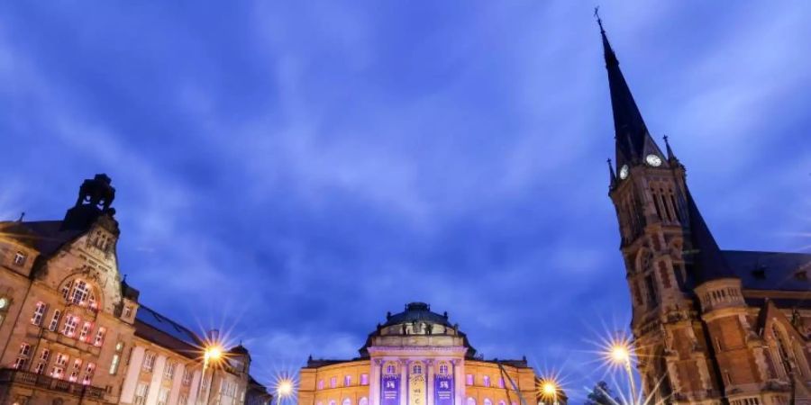 Das Opernhaus in Chemnitz. Die Kulturminister der Länder haben die Bestätigung der Entscheidung für Chemnitz als Europäische Kulturhauptstadt 2025 verschoben. Foto: Jan Woitas/dpa-Zentralbild/dpa