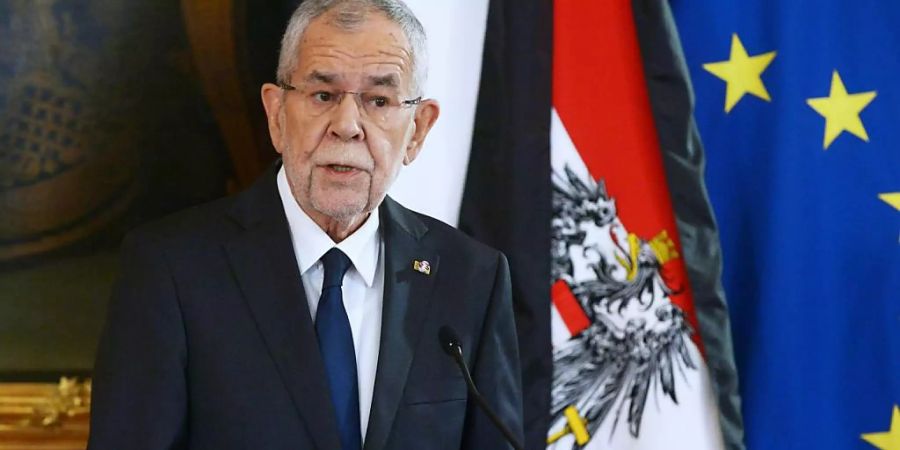 Alexander Van der Bellen, Bundespräsident von Österreich,  hält eine Ansprache anlässlich des Terroranschlags in der Wiener Innenstadt. Foto: Herbert Pfarrhofer/APA/dpa