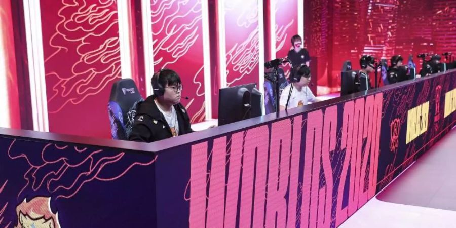 Auftakt geglückt: Nach dem WM-Halbfinale ging Suning erneut als Sieger gegen Top Esports aus der Serie. (Archivbild). Foto: Riot Games/dpa