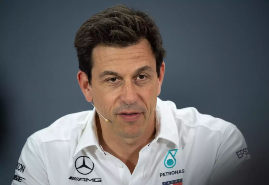 Toto Wolff Lewis Hamilton