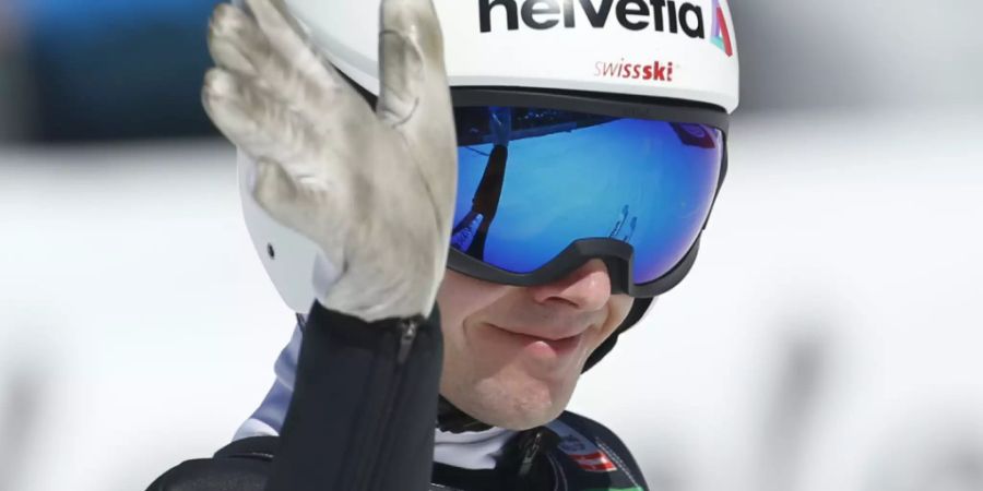 Auf seinen Saisoneinstieg müssen die Fans noch eine Woche warten: Simon Ammann lässt den Auftakt zum Sommer-GP der Skispringer aus