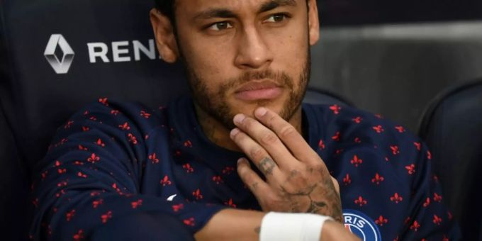Der brasilianische Fussballstar Neymar Der brasilianische Fussballstar Neymar