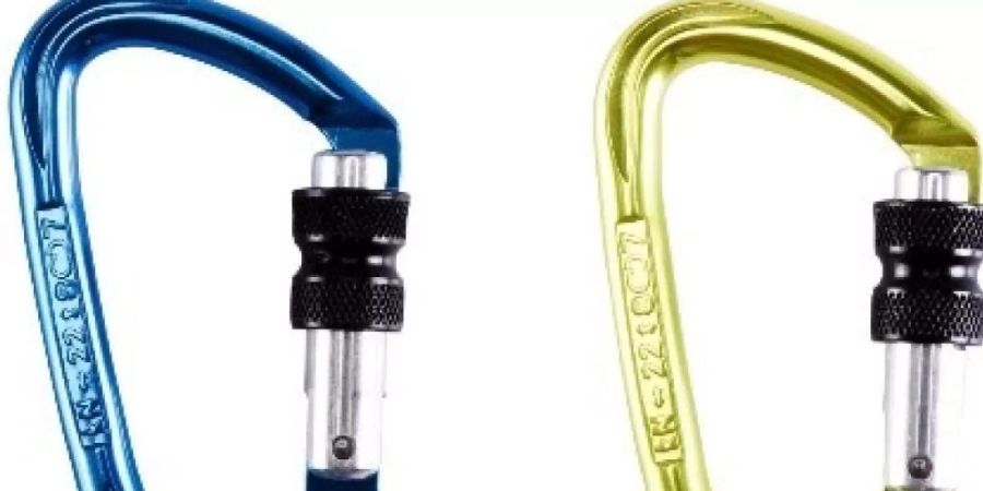 Produkterückruf: Bei der Verwendung dieser zwei von Decathlon verkauften Karabiner besteht Absturzgefahr.