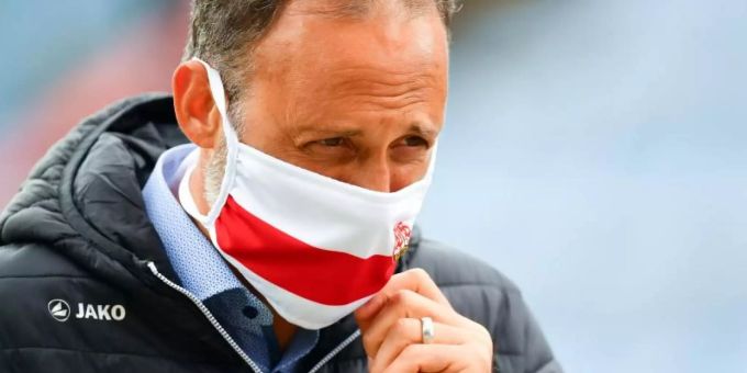VfB-Coach Pellegrino Matarazzo trifft mit seinem Team im Spitzenspiel auf den HSV. Foto: Stuart Franklin/Getty Images Europe/Pool/dpa VfB-Coach Pellegrino Matarazzo trifft mit seinem Team im Spitzenspiel auf den HSV. Foto: Stuart Franklin/Getty Images Europe/Pool/dpa