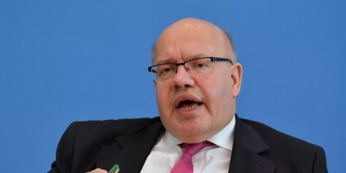 «Wir brauchen vor allem weniger Bürokratie, nicht immer neue staatliche Garantien. Ich bin überzeugt, dass viele Betriebe von sich aus mehr Homeoffice ermöglichen, aber es passt eben nicht überall», sagt Altmaier. Telearbeit