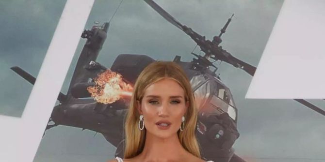 Rosie Huntington-Whiteley