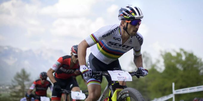 Nino Schurter im April 2018. leukerbad