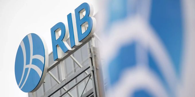 Das Logo des Softwareanbieters RIB. RIB Software