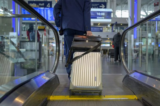 Wie sich die Luftfahrt von der Corona-Krise erholen wird, hängt vor allem von dem künftigen Reiseverhalten im Geschäfts- sowie Ferienverkehr ab. Luftfahrt
