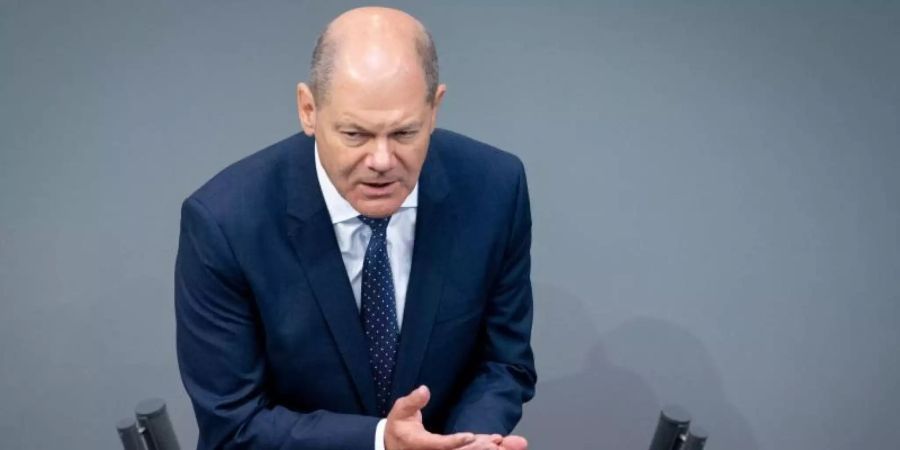 Finanzminister Olaf Scholz (SPD) bei der Debatte um die Verabschiedung des zweiten Nachtragshaushalts und der Grundrente im Bundestag. Foto: Kay Nietfeld/dpa