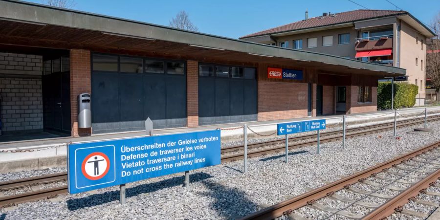 RBS Bahnhof in Stettlen.