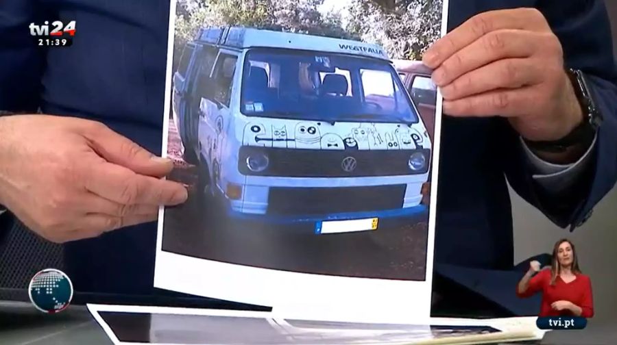 Der VW Westfalia des Hauptverdächtigen im Fall des verschwundenen Mädchens Maddie McCann. Das Bild zeigte Ex-Polizeichef Goncalo Amaral in einem TV-Interview und soll letztes Jahr entstanden sein.