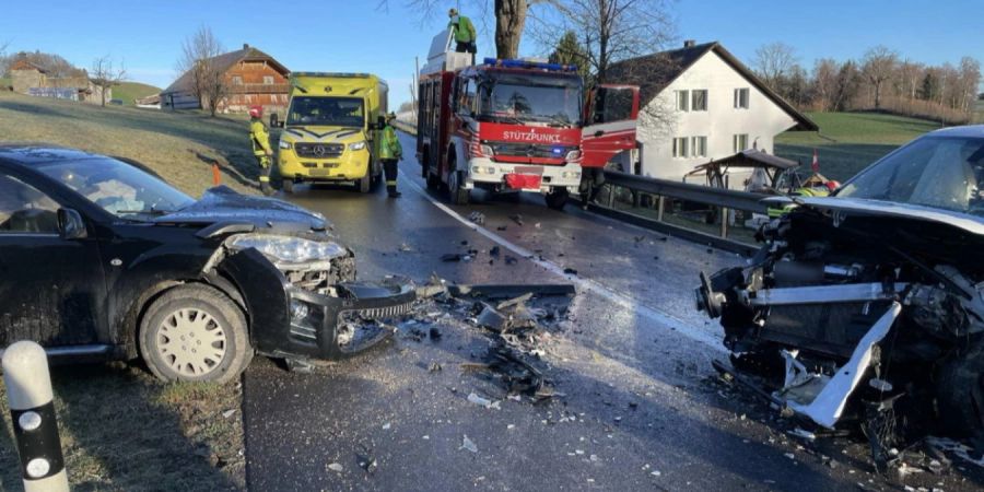 Frontalzusammenstoss in Rechthalten