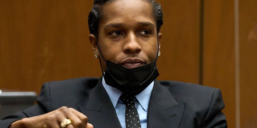 US-Rapper Asap Rocky muss sich wegen eines mutmasslichen Angriffs mit einer Schusswaffe vor Gericht verantworten (Archivbild).