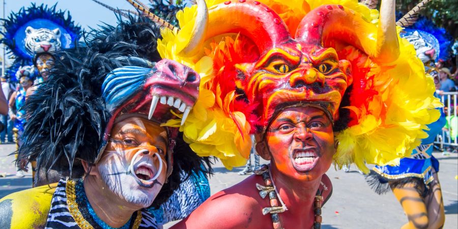 Karneval ist eine der ganz grossen Möglichkeiten, Länder, Traditionen und Kulturen kennenzulernen. Viele Umzüge sind umsonst – Eindrücke absolut prägend. Hier in Barranquilla, Kolumbien.