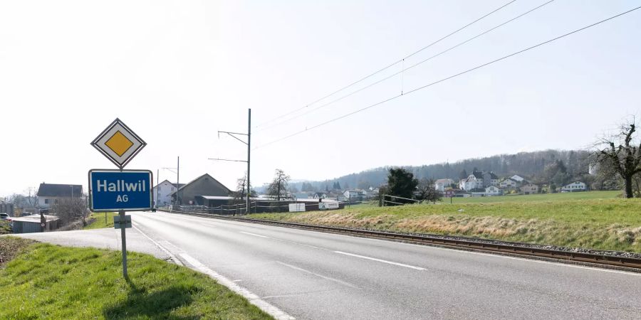 Einfahrtstrasse von Seon nach Hallwil.