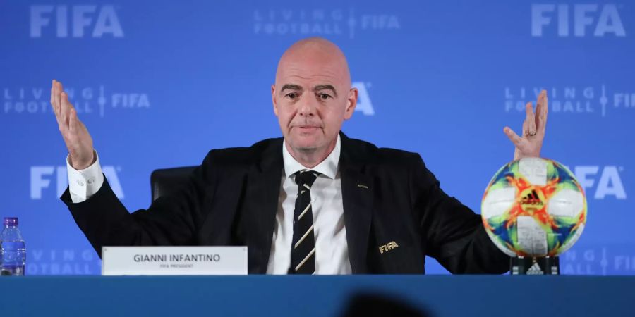 Fifa Coronavirus Gianni INfantino