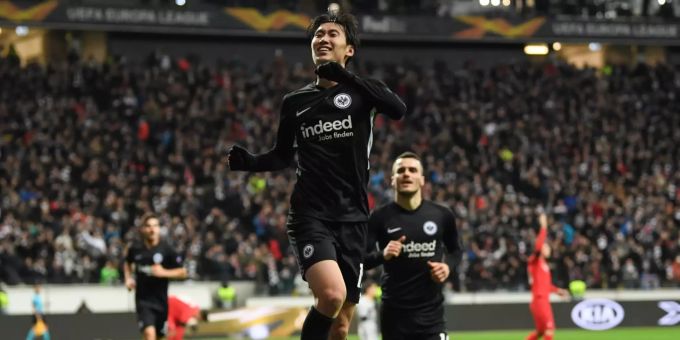 Kamada-Hattrick - Hütters Eintracht demontiert RB Salzburg mit 4:1