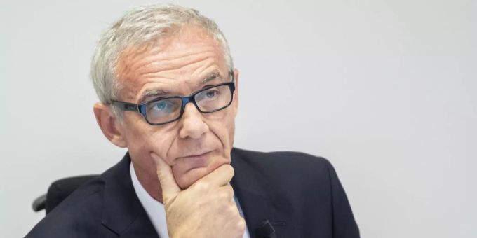 Ethos fordert den Abgang des CS-Verwaltungsratspräsidenten Urs Rohner. credit suisse ethos