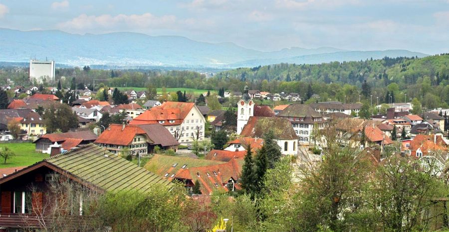 Doch mit seinem Bergpanorama konnte es für eine US-Journalisten gar Touri-Hotspots wie Venedig und Rom ausstechen.