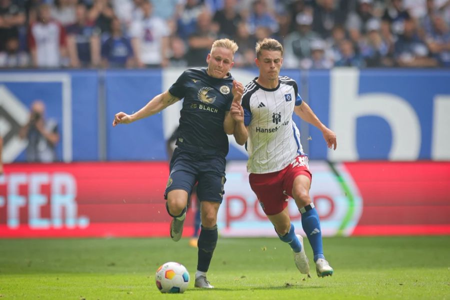 Auch Miro Muheim vom HSV wurde bislang noch nicht in den Kreis der A-Nati berufen.