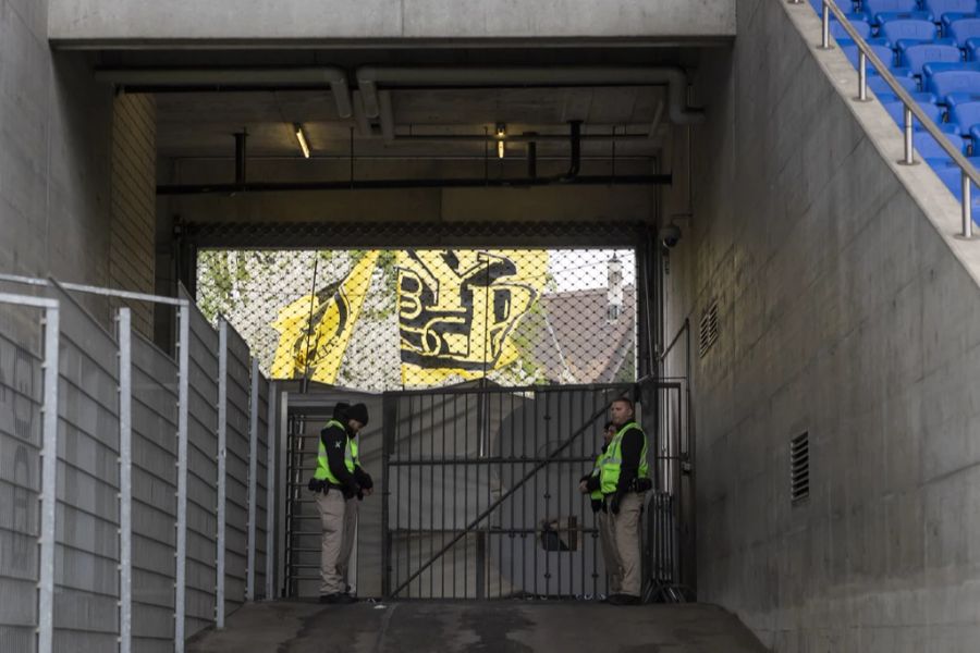 Wer über ein Promille im Blut hat, dem kann der Stadioneinlass verwehrt werden.