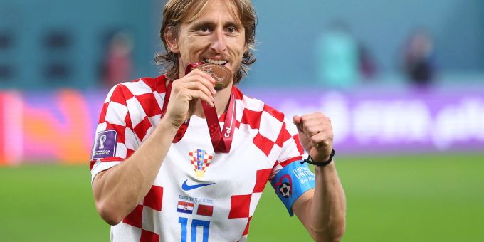Luka Modric freut sich an der WM 2022 über die Bronze-Medaille. Wm 2022