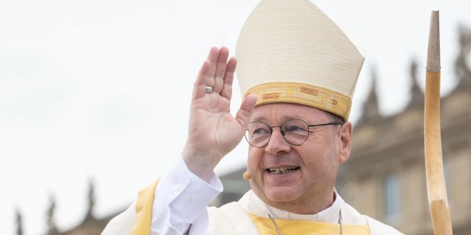 Gegen Krieg - Deutsche Kirchen setzen Friedensbotschaft