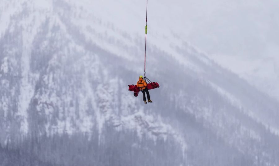 In den letzten drei Jahren hatte Caviezel mit schweren Verletzungen zu kämpfen. Bei seinem Comeback in Lake Louise im vergangenen November erlitt der Bündner erneut ein Schädel-Hirn-Trauma.