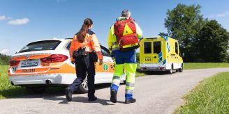 Widnau SG - E-Bikerin (50) bei Kollision mit Auto unbestimmt verletzt