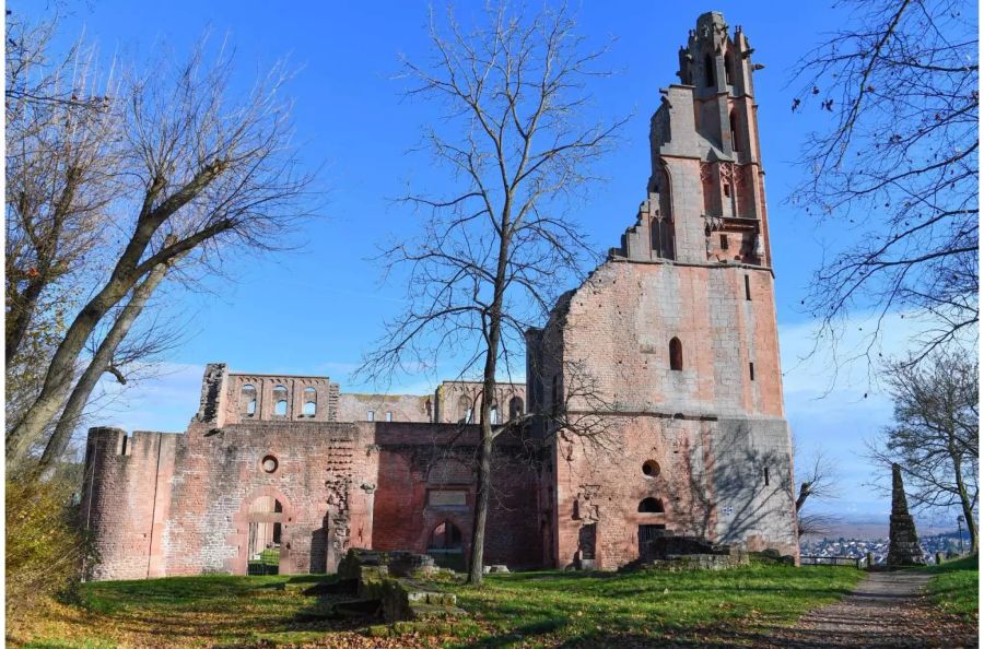 Im Kloster Limburg wurde vor 1000 Jahren entschieden, wann die Adventszeit beginnt.