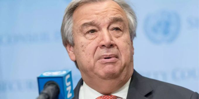 Uno-Generalsekretär Antonio Guterres vor der Presse. antonio guterres libyen