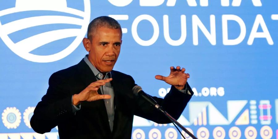 Barack Obama, ehemaliger Präsident der USA, spricht bei einer Versammlung der Obama Foundation in der African Leadership Academy.