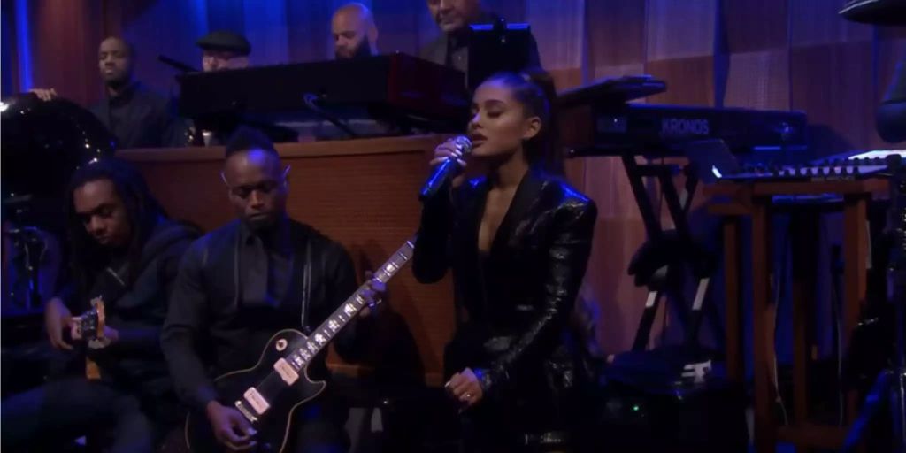 Aretha Franklin: Alicia Keys und Ariana Grande singen Natural Woman