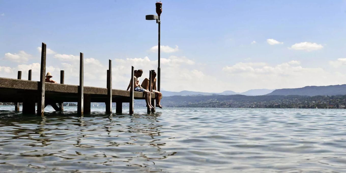 Warmes Zürichsee-Wasser birgt Probleme | Nau.ch
