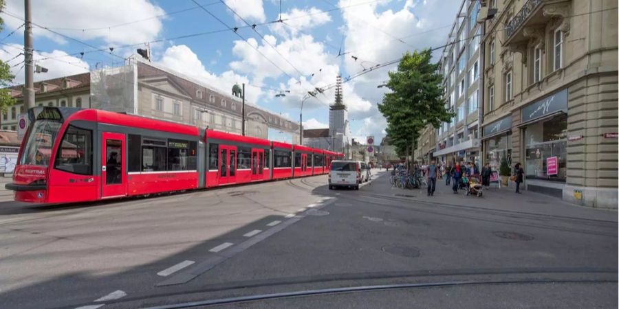 Ein Tram soll künftig in die Länggasse fahren.