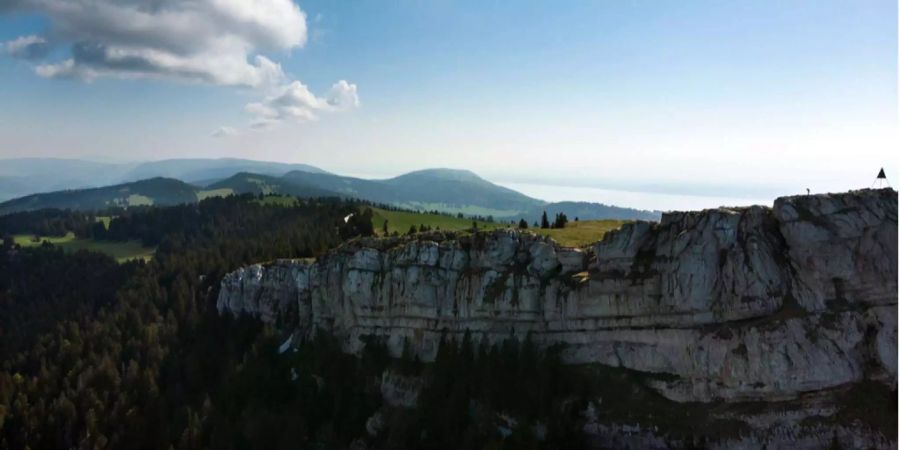 Die Gebiete Chasseron...