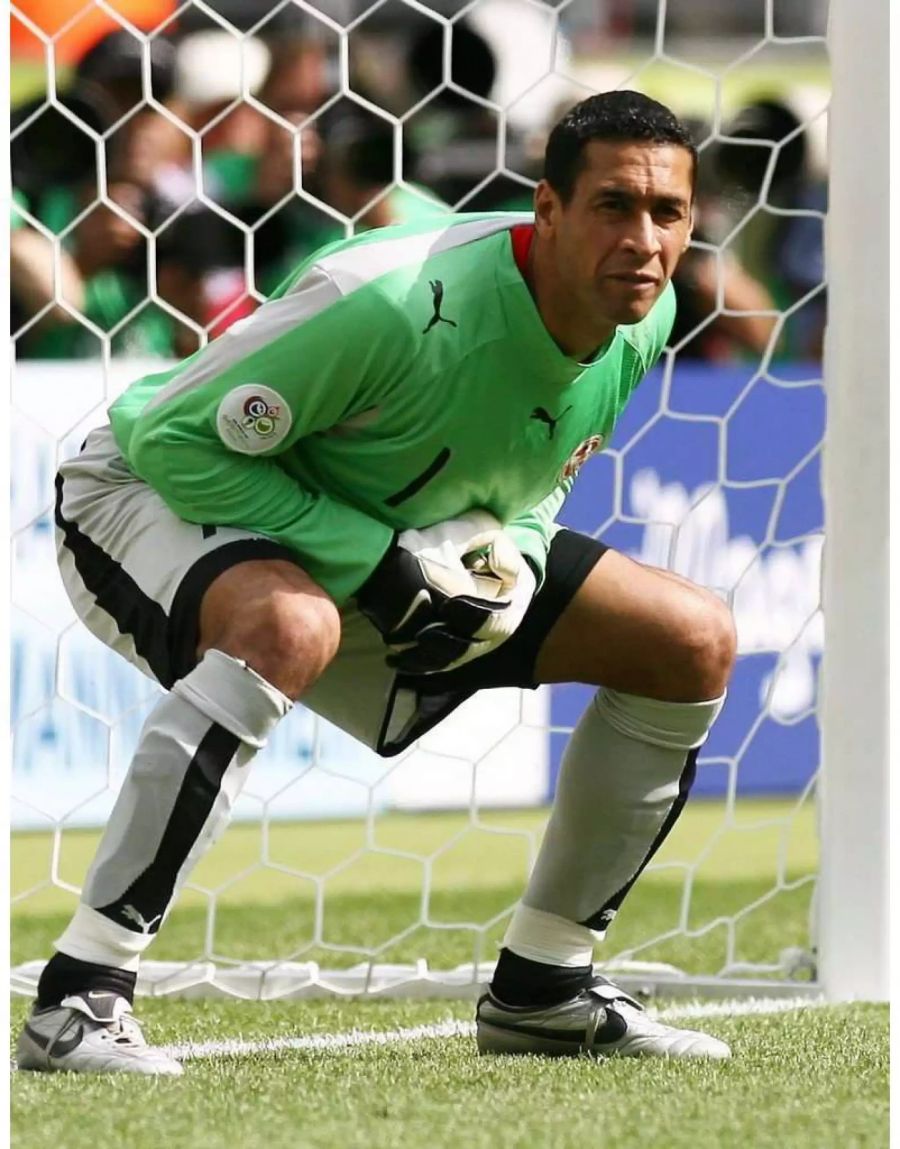 Platz 6: Ali Boumnijel, Goalie Tunesien, 40 Jahre 2 Monate und 10 Tage (WM 2006).