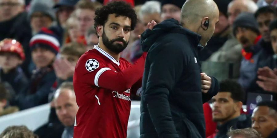 Salah verlässt das Spielfeld, nachdem er im Hinspiel gegen Manchester City wegen Leistenproblemen ausgewechselt wurde.