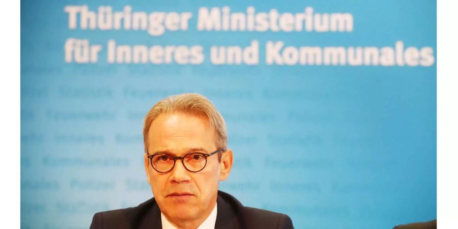 Georg Maier, Innenminister von Thüringen, bei der Vorstellung des Verfassungsschutzberichtes 2017 im Thüringer Innenministerium