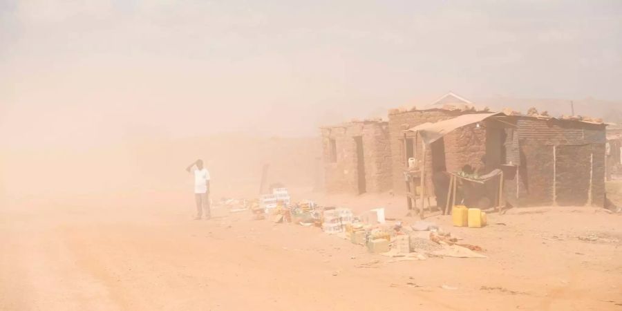 Die Staubbelastung in der Nähe der Kobaltmine von Kolwezi (Kongo) ist weit über den Grenzwerten der Weltgesundheitsorganisation WHO.