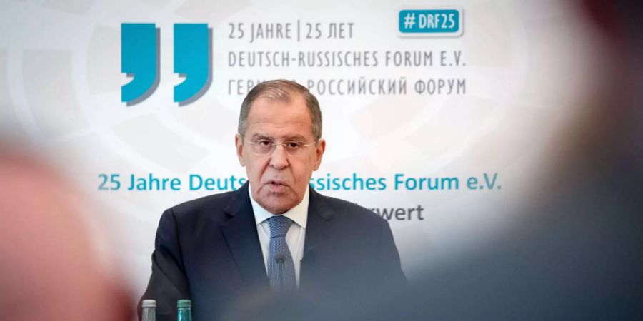 Sergej Lawrow, Aussenminister von Russland, spricht beim Deutsch-Russischen Forum zur russischen Agenda.